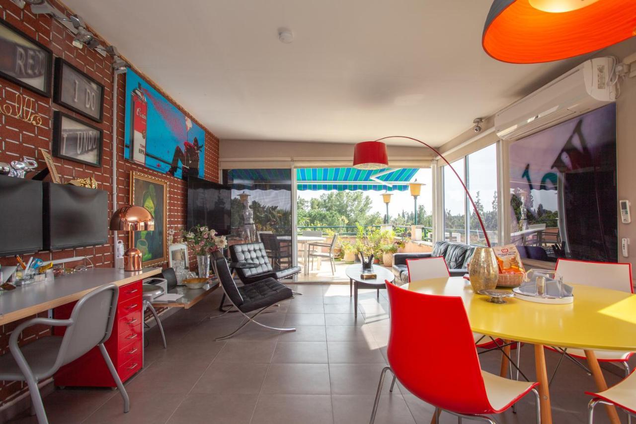 Chrysler Residence Ganne Tiqwa Luaran gambar